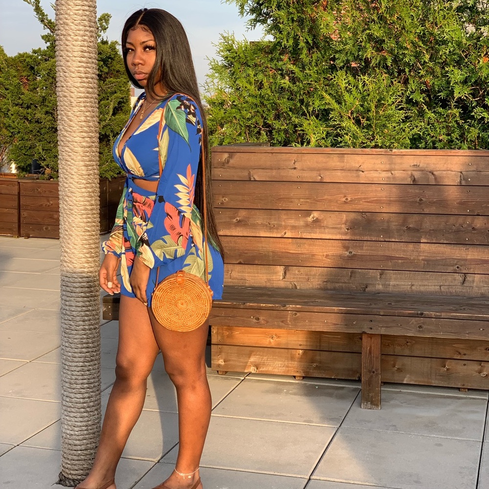 NWT Floral Romper - Picture 3 of 4